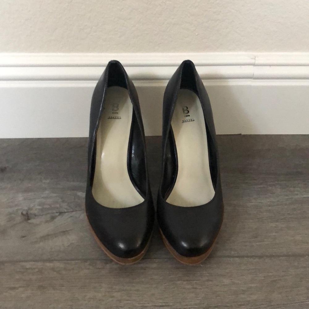 Bakers Black Rounded Toe Heels
